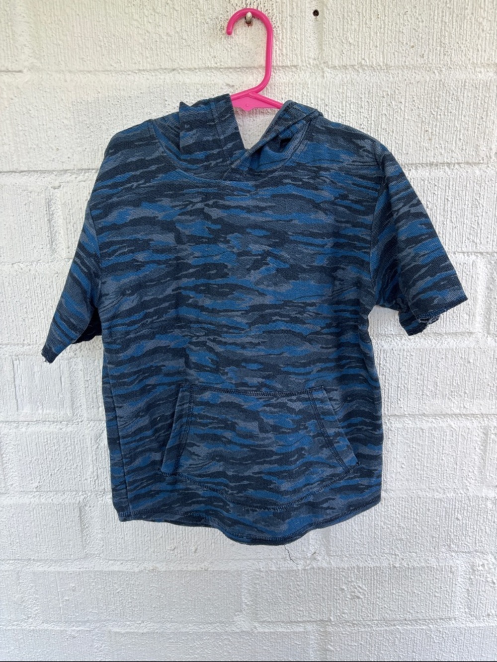 Falls Creek Camo Navy & Blue Short Sleeve Pullover Hoodie sz S/6/7